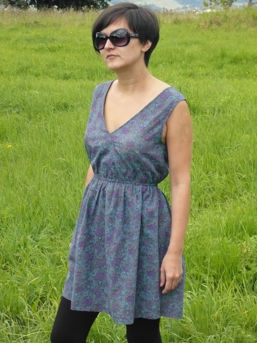 Letní květované šaty — foto 1