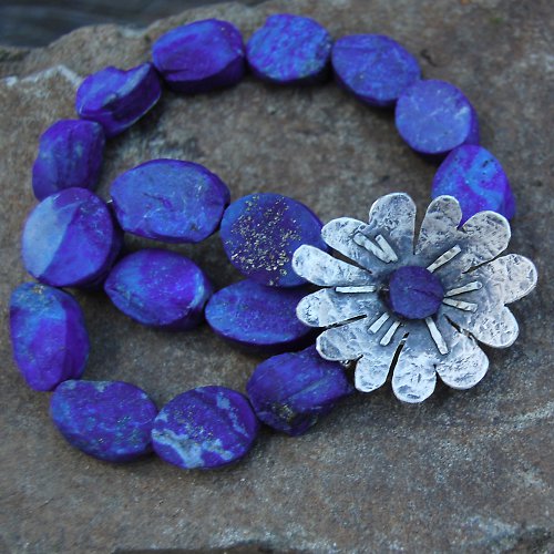 Rozkvetlý lapis-lazuli — foto 1