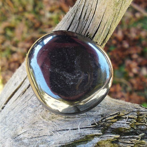 Hematit 33 x 30 x 8 mm — foto 1