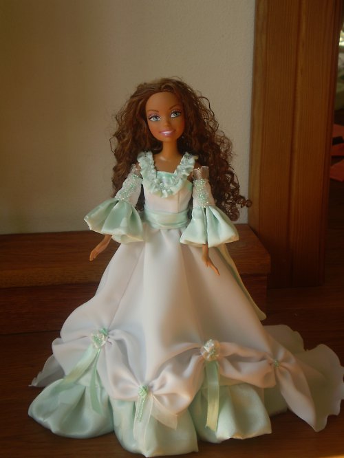 Šatičky pro Barbie — foto 1
