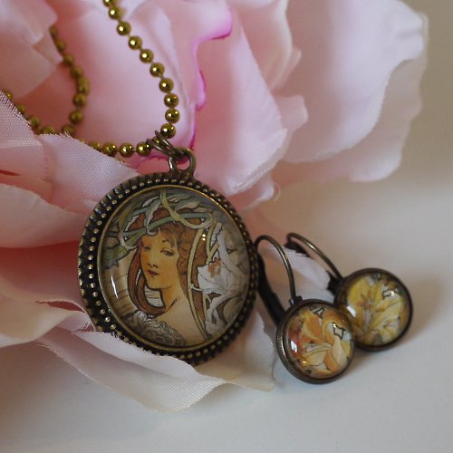 Alfons Mucha...lilie II — foto 1