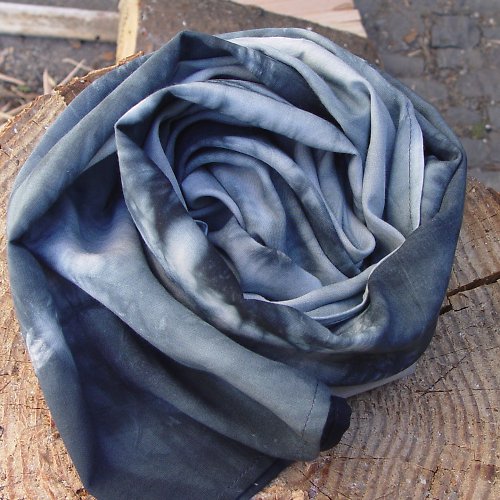 Batikovaný šál OSTRAVSKO — foto 1