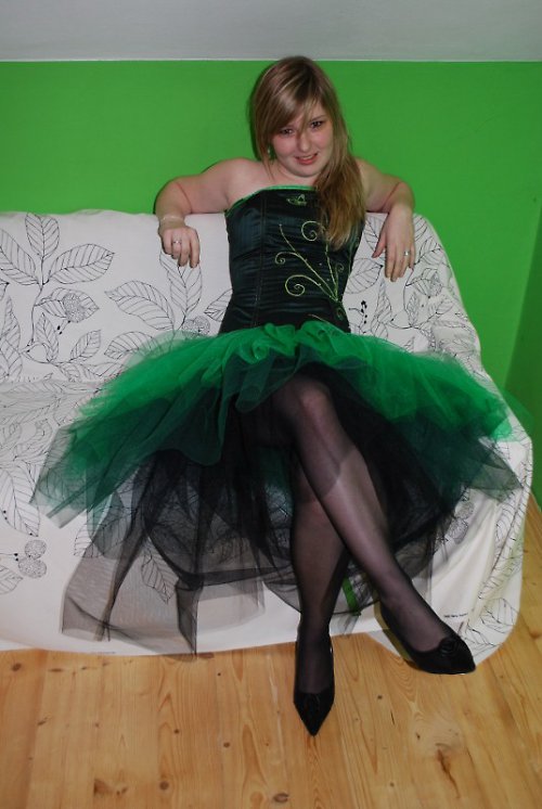Zelené šaty — foto 1