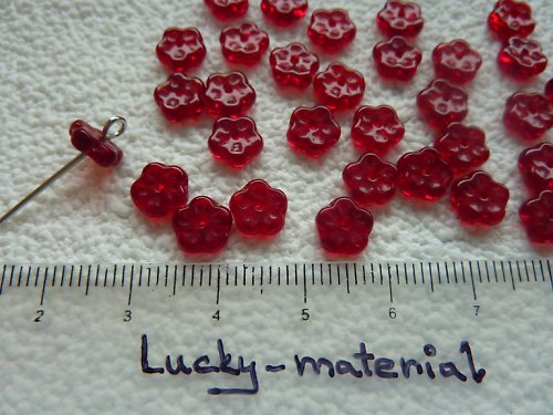 Červené kytičky 7 x 2 mm .... 20 ks — foto 1