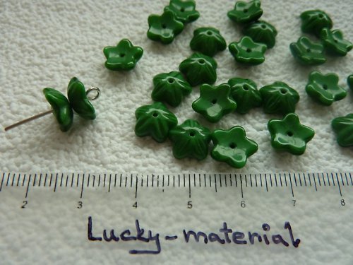 Zelené kytičky 10 x 4 mm .... 25 ks — foto 1