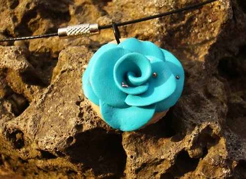 Náhrdelník růže IV — foto 1