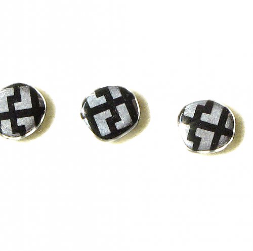 Stříbrné penízky s černým ornamentem - 15 mm, 5 ks