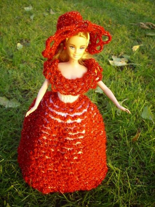 Šatečky na Barbie — foto 1