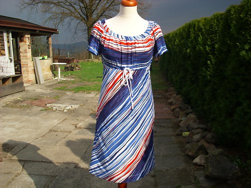 Šaty Trikolorky — foto 1