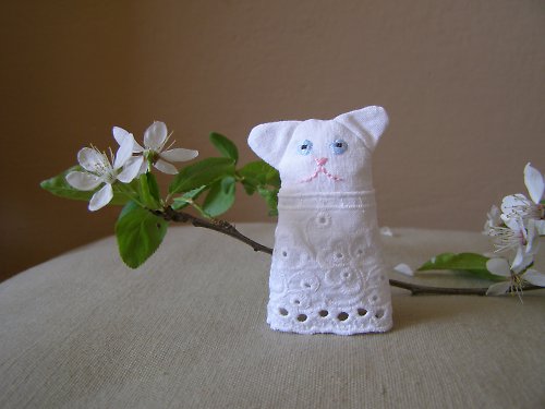 Kočička Hanička maličká Pláňátko. Brož. — foto 1