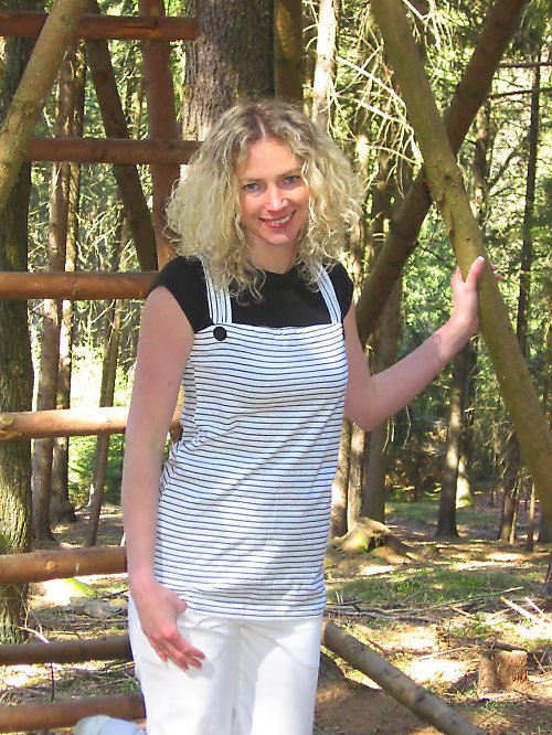 Pruhované tílko — foto 1