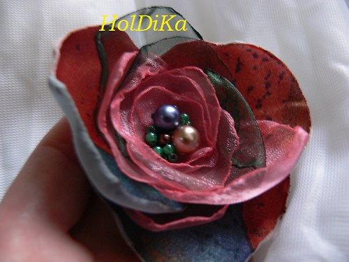Brož - červená kolekce — foto 1