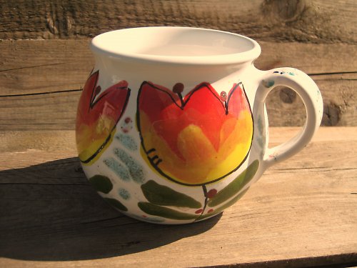 Hrnek s tulipánem — foto 1