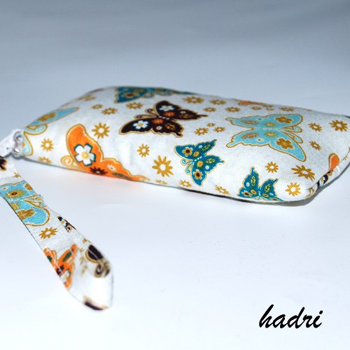 Obal na mobil - motýlci — foto 1