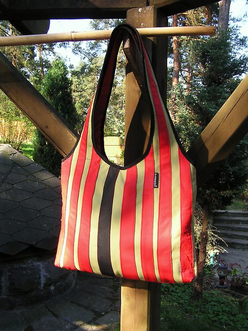 Kožená kabelka STRIPED BAG - PARROT® — foto 1