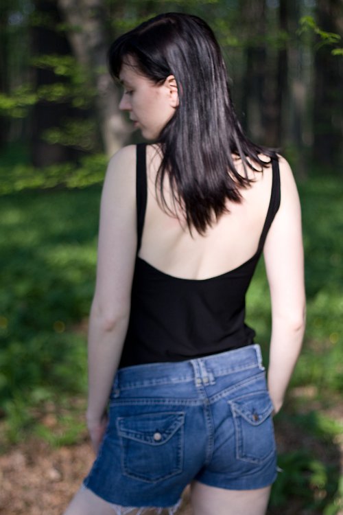 Tílko černá — foto 1