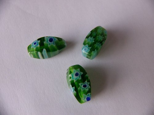 Zelené kvítkaté — foto 1