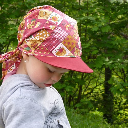 Šátek s kšiltem praktický III. — foto 1