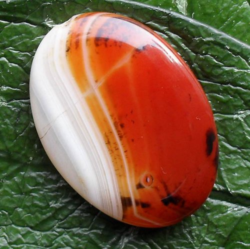 Barvený achát 35x25x6mm — foto 1