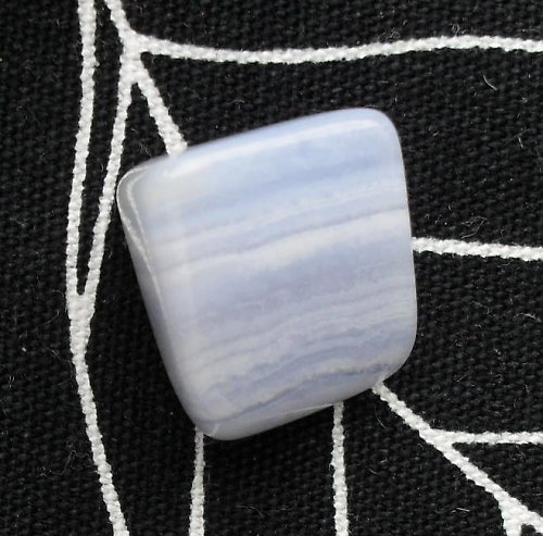 Chalcedon 16x17x10mm — foto 1