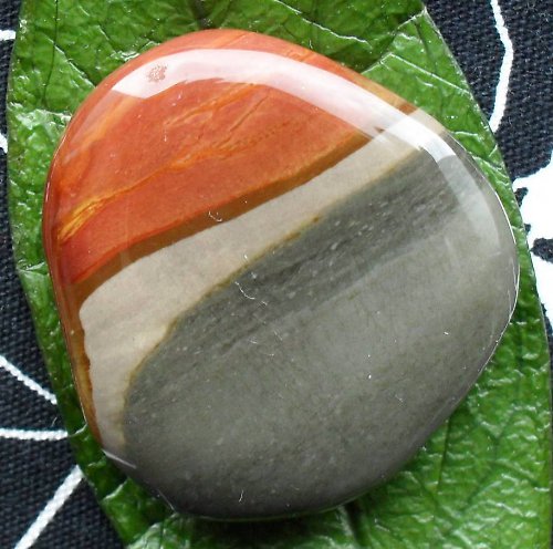 Luxusní jaspis polychrom 41x28x11mm — foto 1
