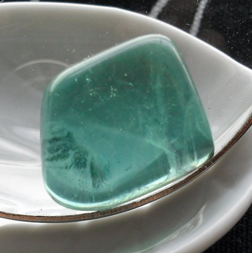 Fluorit 23x19x9mm — foto 1