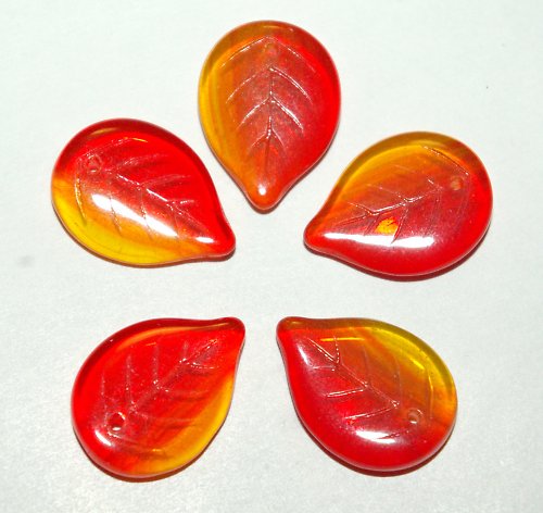 Skleněné korálky - 5 kusů — foto 1