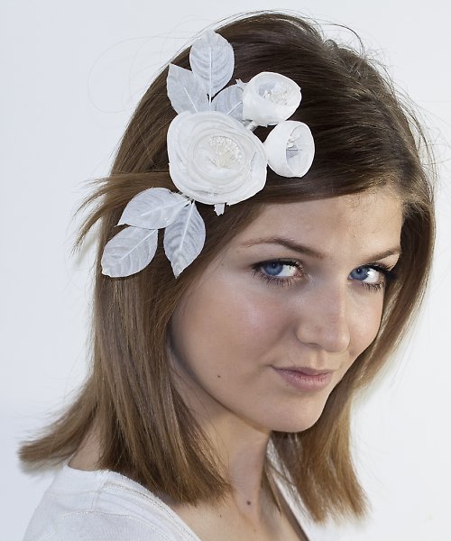 Hodvábne kvety do vlasov — foto 1