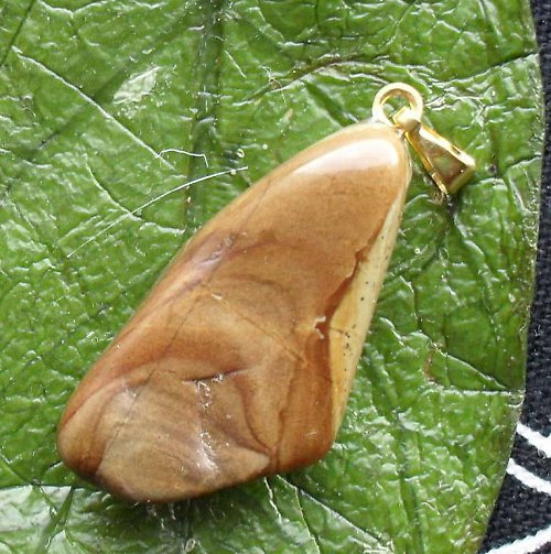 Jaspis - přívěšek 28x15mm — foto 1