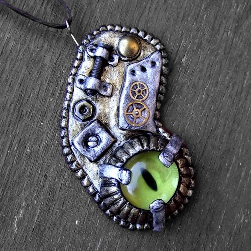 Steampunkové dračí oko — foto 1