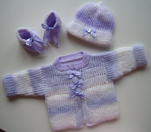 Fialovobiely komplet — foto 1
