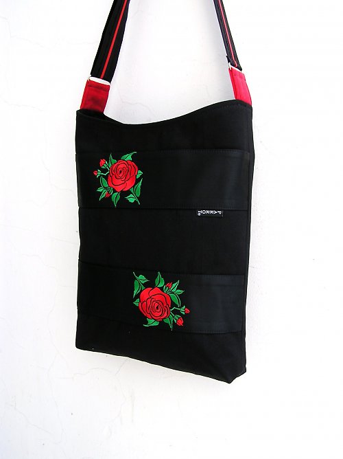 Colours Roses In Dark Night - Parrot® — foto 1