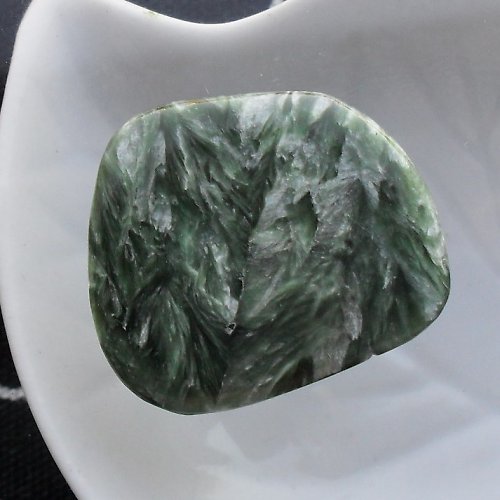 Serafinit 27x22x4mm — foto 1
