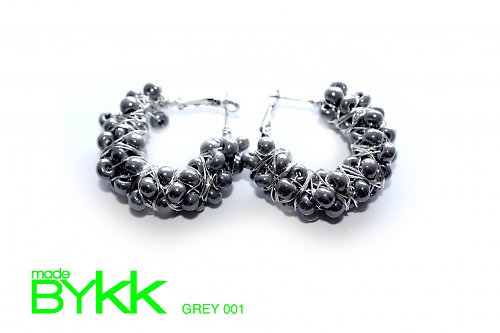 GREY 001 — foto 1