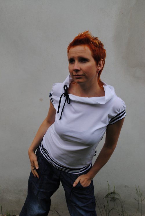Něžně pruhaté ve velikost M — foto 1
