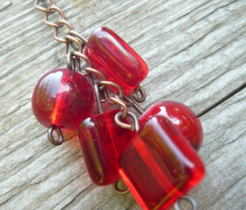 Différemment, mais le rouge! Boucles — foto 1