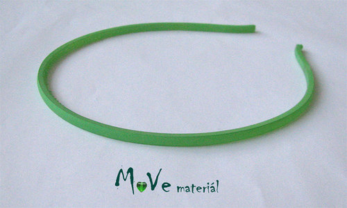 Čelenka jednoduchá plastová zelená — foto 1