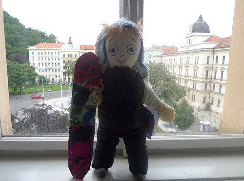 Adoptuj panenku a zachráníš dítě — foto 1