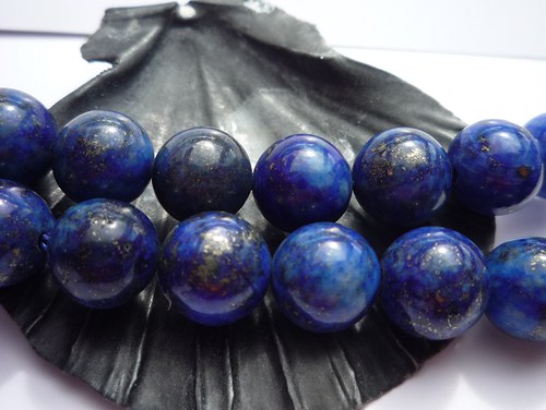 Lapis lazuli 8 mm 2ks — foto 1
