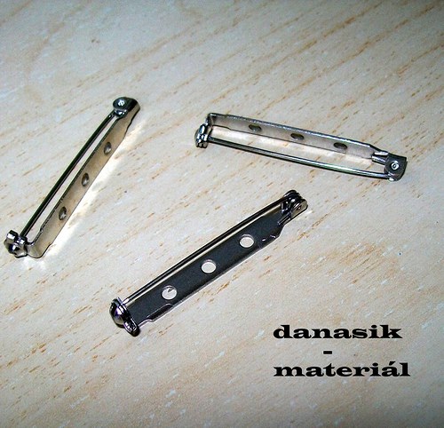BROŽOVÉ ZAPÍNÁNÍ S POJISTKOU 40 mm