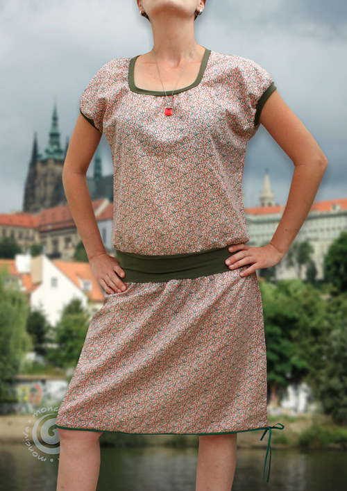 Šaty... — foto 1