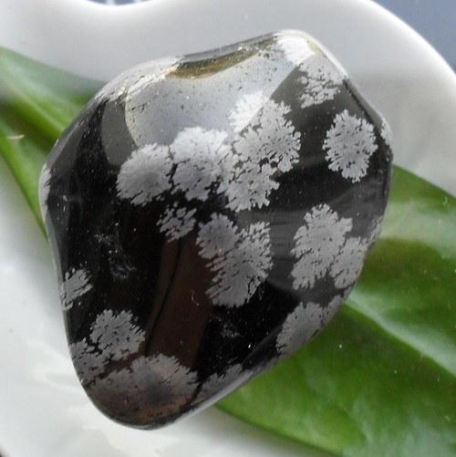 Obsidián vločkový MAXI 36x28x18mm — foto 1