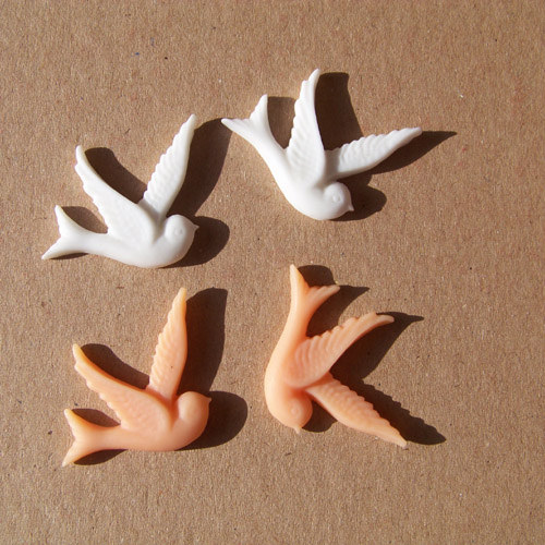 Pryskyřicový ptáček, 30mm, 1ks, oranžový