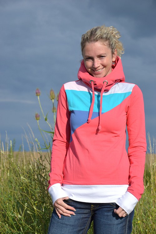 Růžová mikina — foto 1