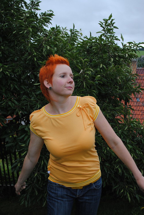 Žluté s lemováním, vel. M — foto 1