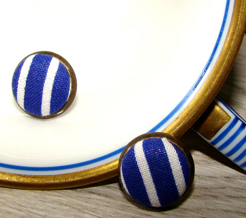Buttonkové puzetky "Retro proužkovky" — foto 1