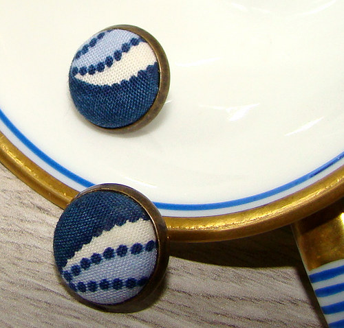 Buttonkové puzetky "Retro duhovky" — foto 1