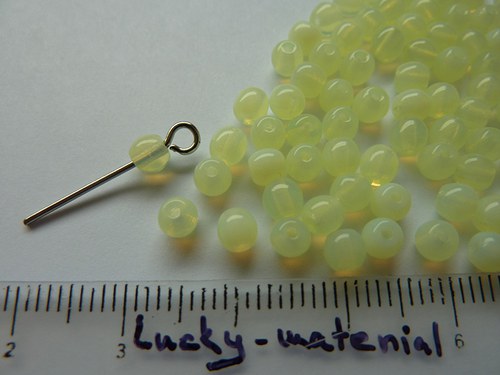 Světle žluté kuličky 4 mm ....... 100 ks — foto 1