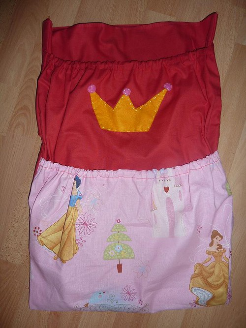 KAPSÁŘ DO ŠKOLKY pro princezny — foto 1