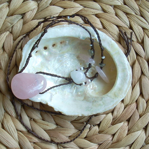 Náhrdelník s růženínem — foto 1